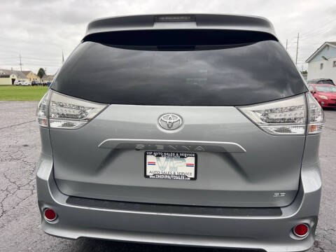 2013 Toyota Sienna SE 8-Passenger