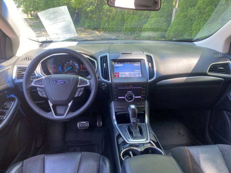 2016 Ford Edge Sport