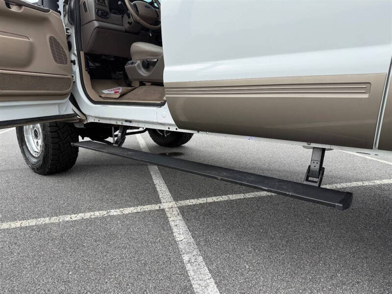 2003 Ford Excursion Eddie Bauer