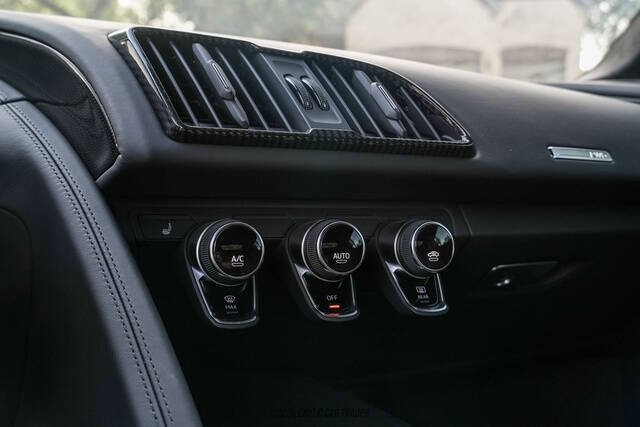 2023 Audi R8 5.2 V10 performance