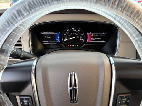 2016 Lincoln Navigator Select