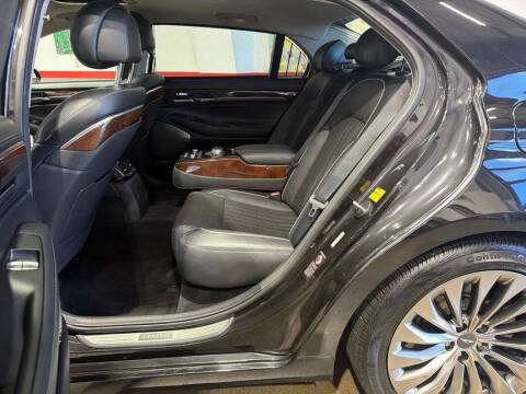 2019 Genesis G90