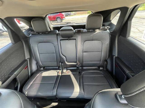 2020 Ford Escape Titanium