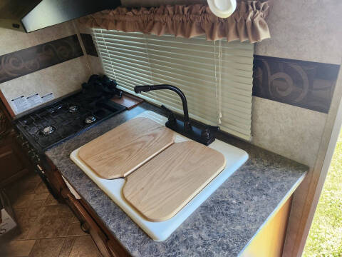 2010 Forest River Surveyor