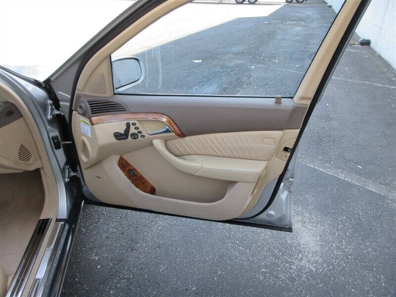 2006 Mercedes-Benz S-Class S 500 4MATIC