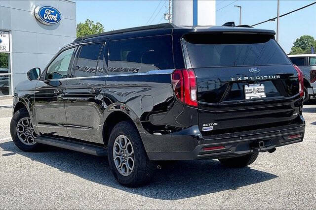 2025 Ford Expedition MAX Active