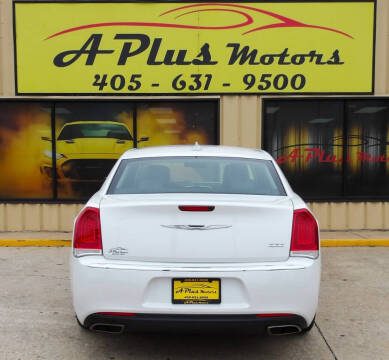 2015 Chrysler 300 Limited