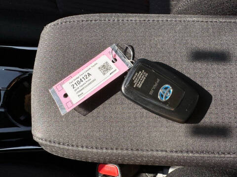 2018 Toyota Prius Three