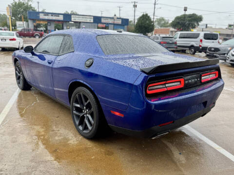 2019 Dodge Challenger SXT