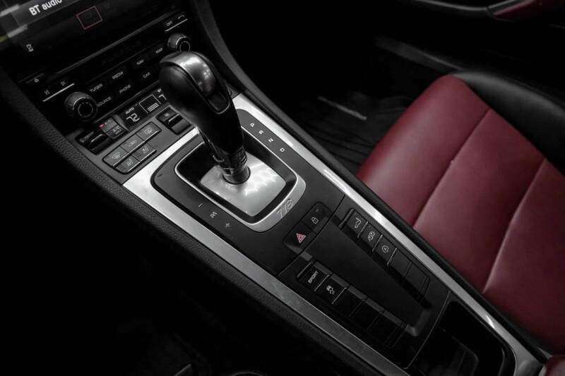 2021 Porsche 718 Cayman S