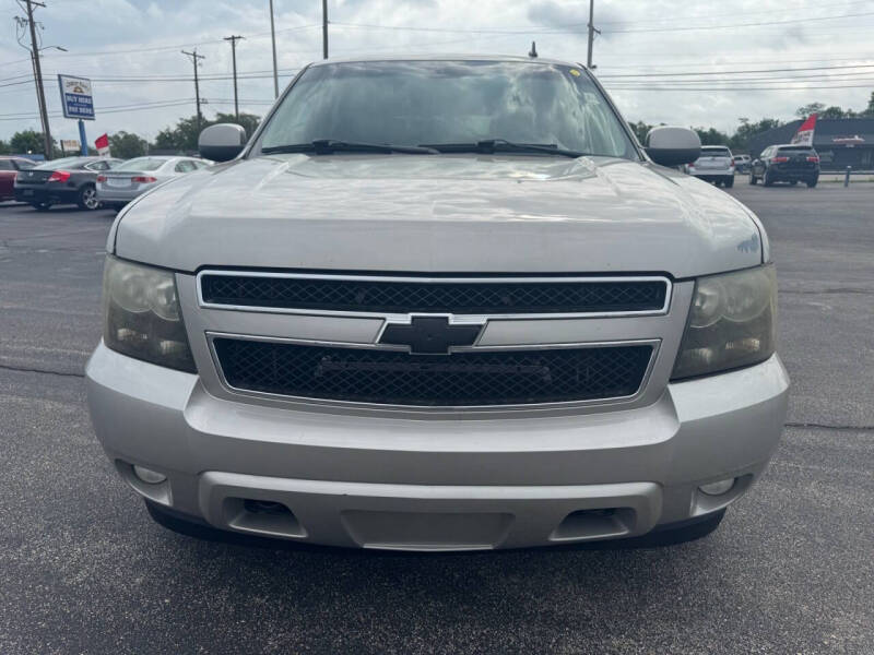 2009 Chevrolet Tahoe's photo