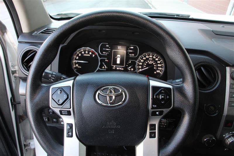 2018 Toyota Tundra SR5