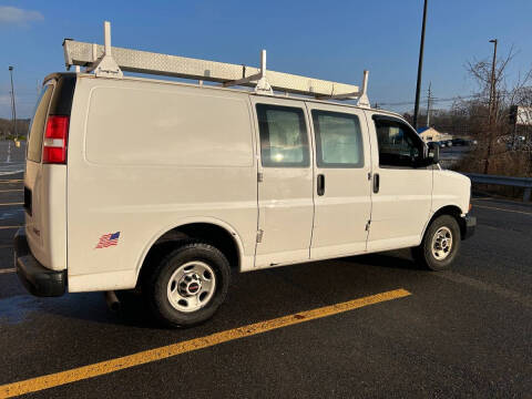 2019 GMC Savana 2500