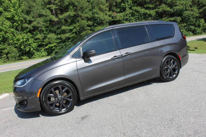 2020 Chrysler Pacifica Limited