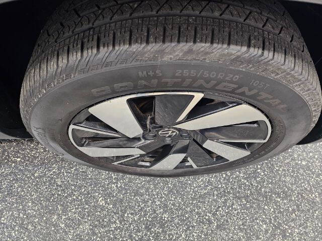 2024 Volkswagen Atlas Cross Sport SE 4Motion