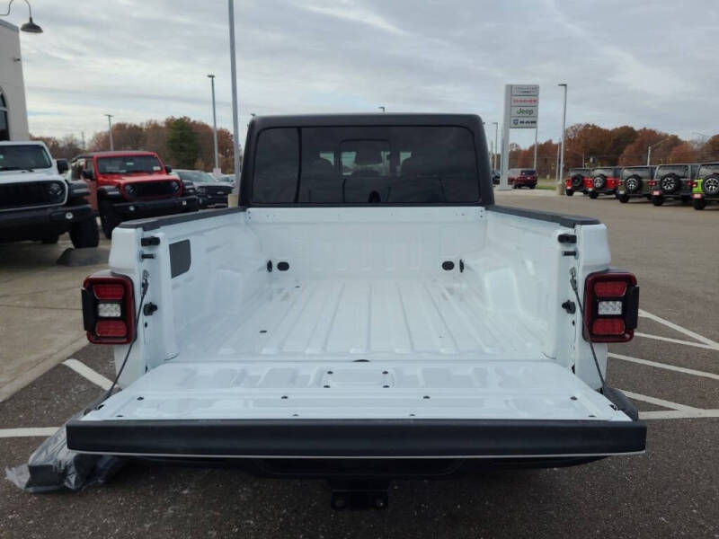 2026 Jeep Gladiator Willys