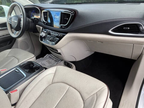 2017 Chrysler Pacifica Limited