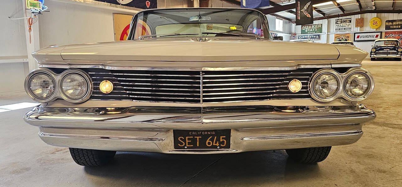 1960 Pontiac Ventura 11