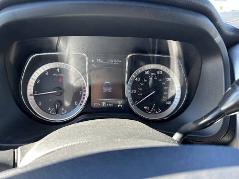 2017 Nissan Titan PRO-4X