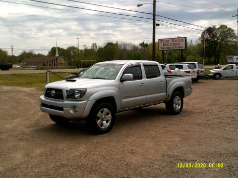 2005 Toyota Tacoma for sale at Tom Boyd Motors in Texarkana TX