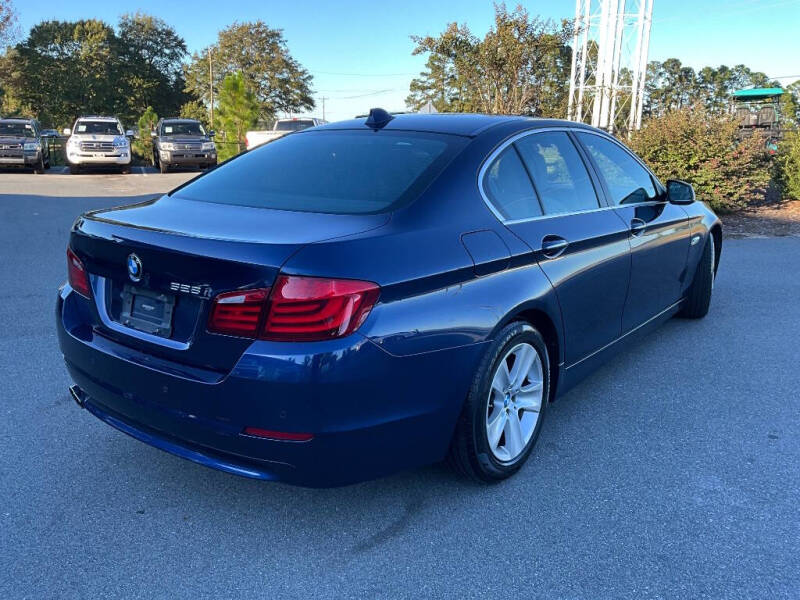 2011 BMW 5 Series 528i