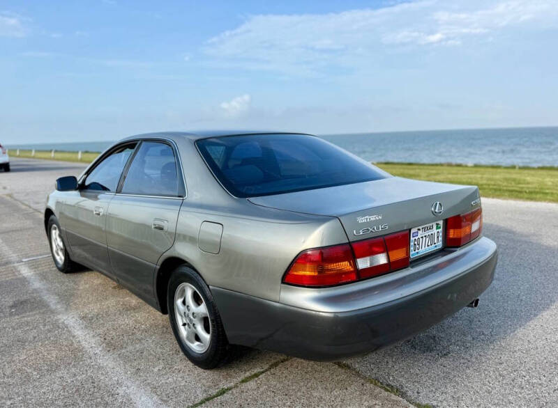 1998 Lexus ES 300
