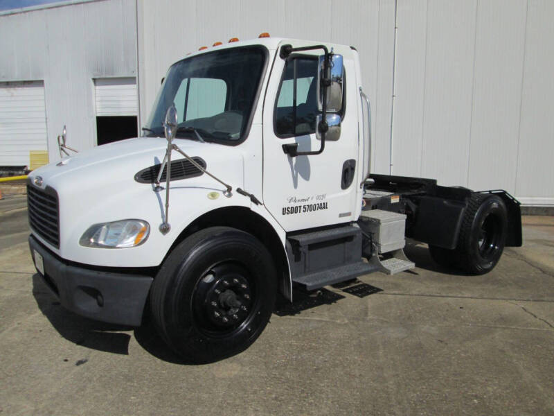 2007 Freightliner Business class M2
