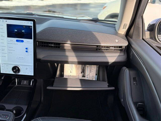 2022 Ford Mustang Mach-E Premium