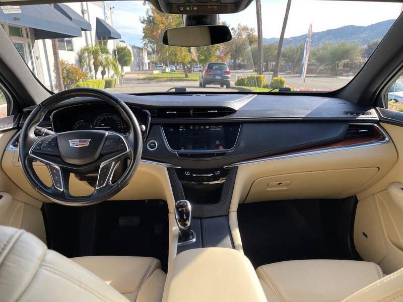 2019 Cadillac XT5 Luxury