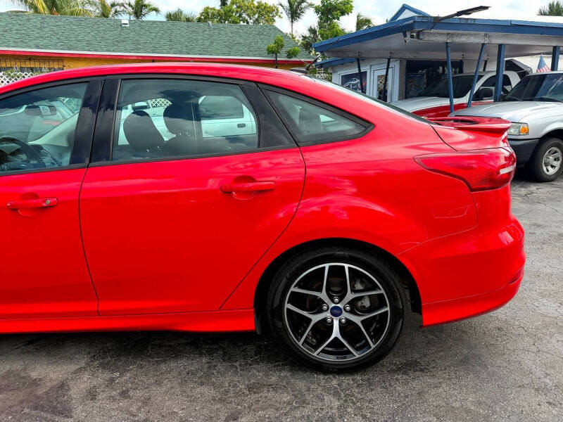 2015 Ford Focus SE