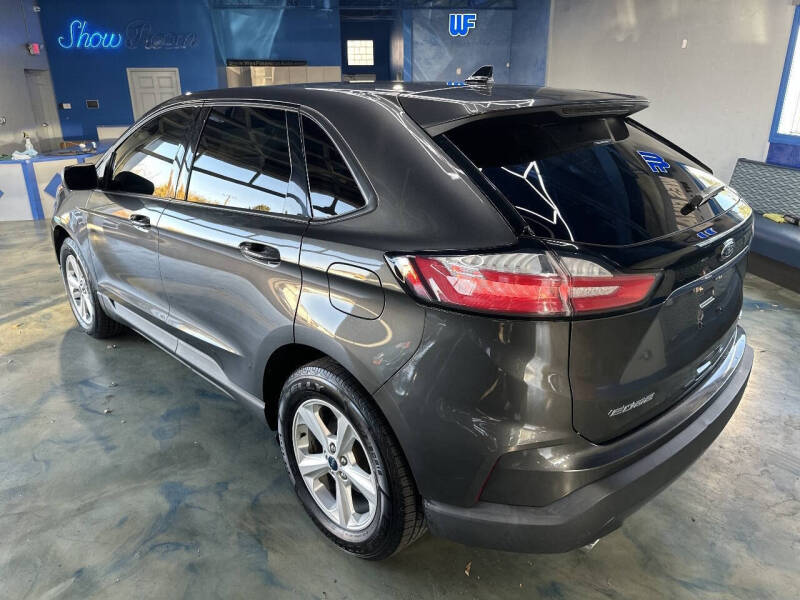 2019 Ford Edge SE
