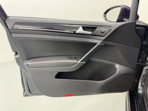 2017 Volkswagen Golf GTI Autobahn