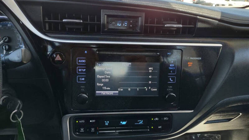 2017 Toyota Corolla LE