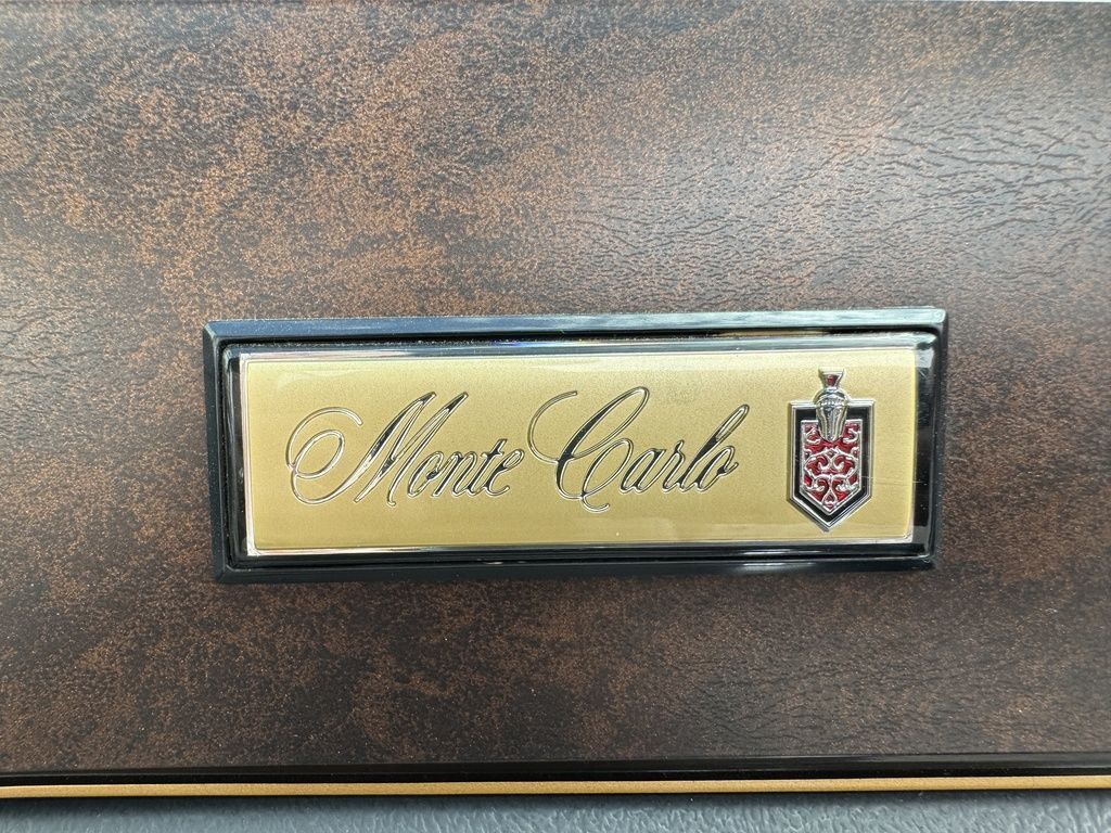 1983 Chevrolet Monte Carlo 19