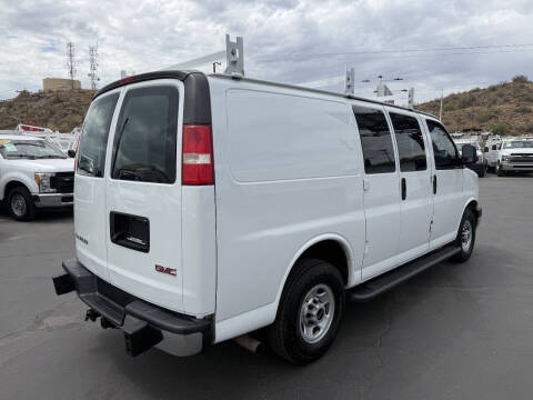 2018 GMC Savana 2500