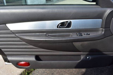 2002 Ford Thunderbird Deluxe