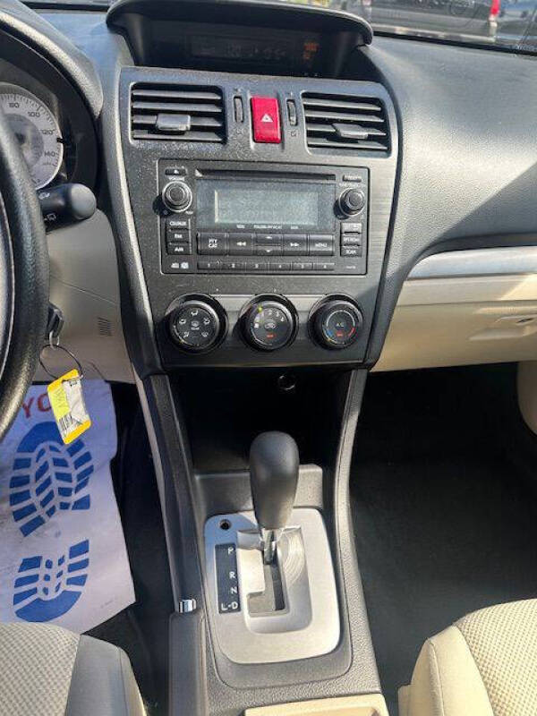 2014 Subaru Impreza 2.0i