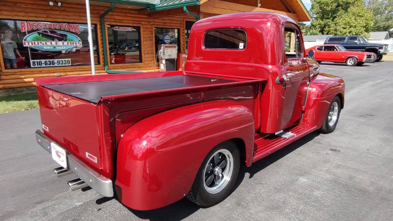 1948 Ford F-1