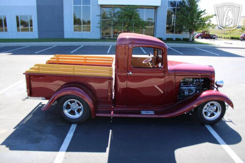 1934 Chevrolet Apache