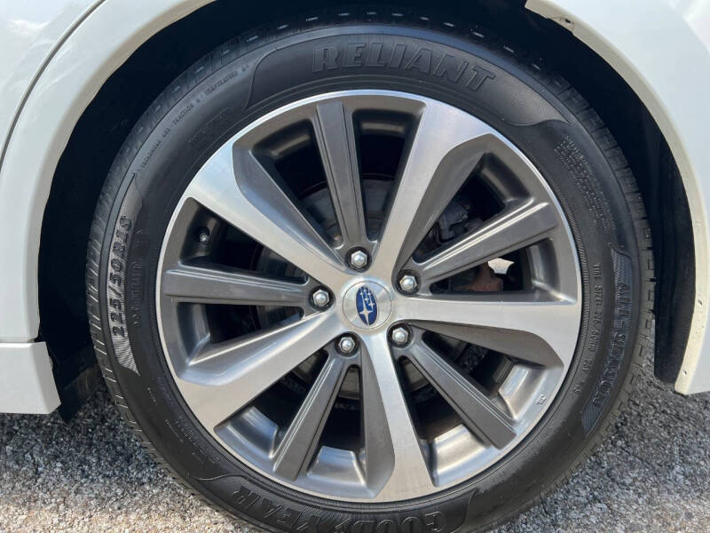 2017 Subaru Legacy 3.6R Limited