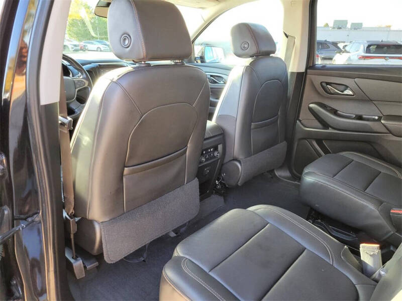 2020 Chevrolet Traverse LT Leather