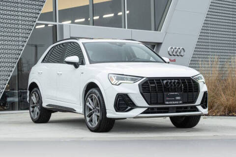 2022 Audi Q3 quattro S line Prem Plus 45 TFSI