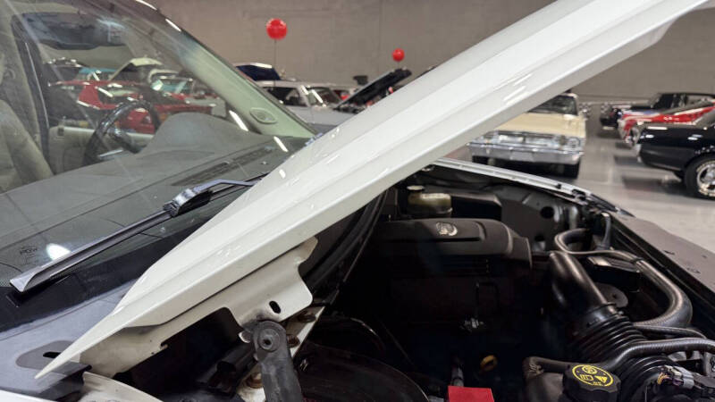 2013 Cadillac Escalade Luxury