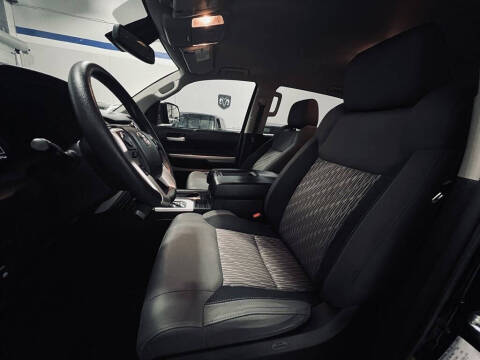 2018 Toyota Tundra SR5