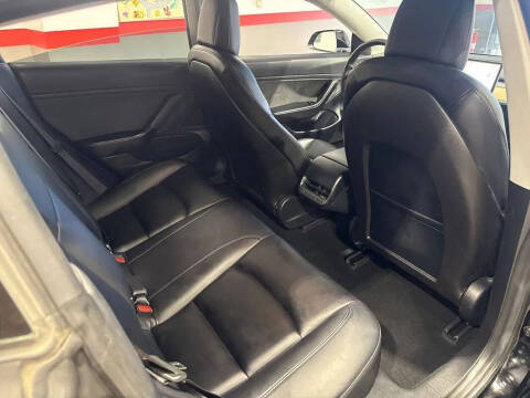 2018 Tesla Model 3 Performance