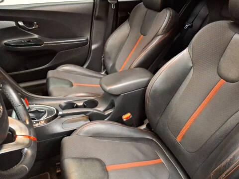 2019 Hyundai Veloster