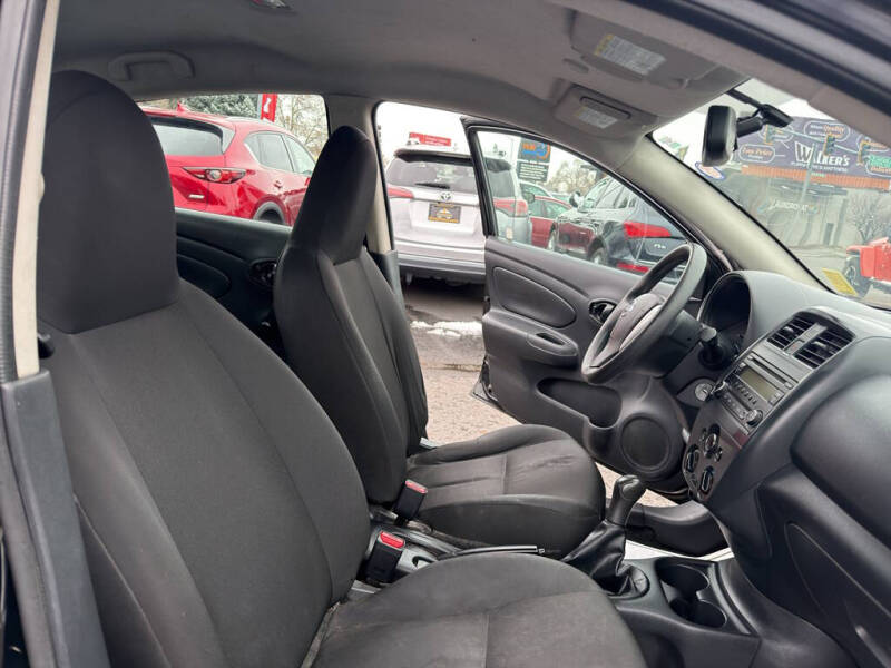 2016 Nissan Versa 1.6 S