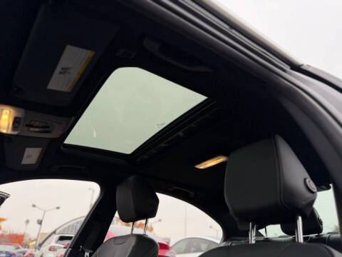 2018 BMW 3 Series 330i xDrive