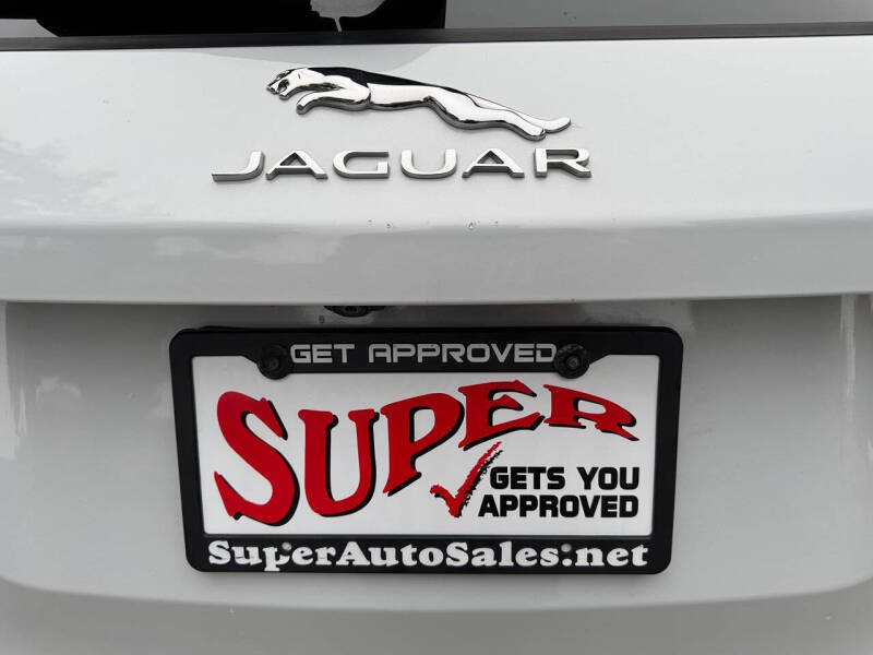 2017 Jaguar F-PACE 35t Prestige