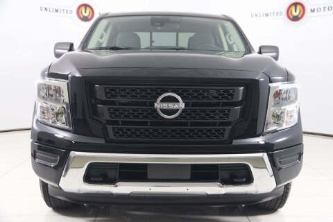 2023 Nissan Titan SV